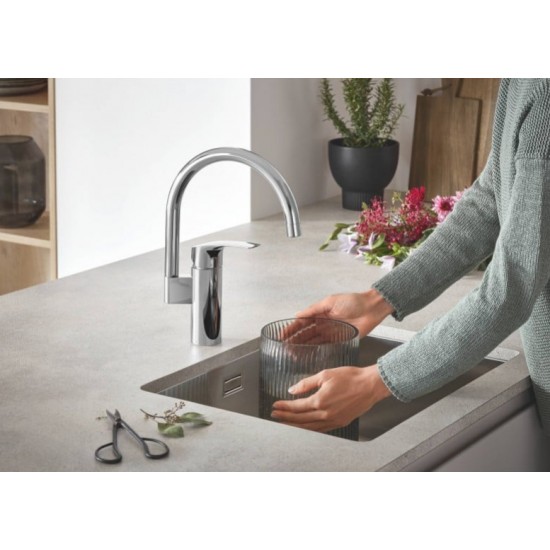 Змішувач для кухні Grohe Eurocube New (33202003)